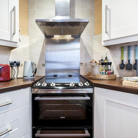 فيلا Pass The Keys Wonderful 3Br Townhouse Top Location Cafes بلفاست المظهر الخارجي الصورة